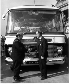 Photo of 1st prize presentation, best coach in class in 1965